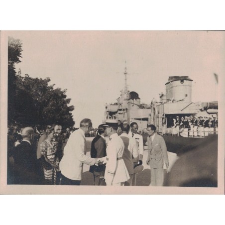 TORPILLEUR - "LE MALIN" - A SON ARRIVEE DANS LE PORT DE MONACO - 1947 - PHOTOGRAPHIE.