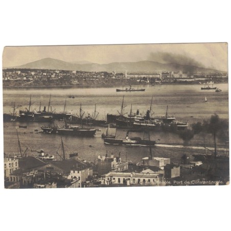 TURKIYE - ISTANBUL - CONSTANTINOPLE - THE PORT